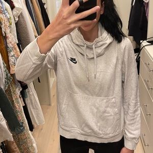 Nike hoodie size medium